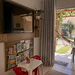 Promocao No Pedacinho Do Paraiso - Cond Praia Dos Corais - 200M Praias C Vermelha E Muta, Prox Cabana Dos Corais - Apto Terreo, 2 Quartos Com Ar-Condicionado, Area Gourmet Com Churrasqueira, Cozinha Completa, Wi-Fi 200 Mbps